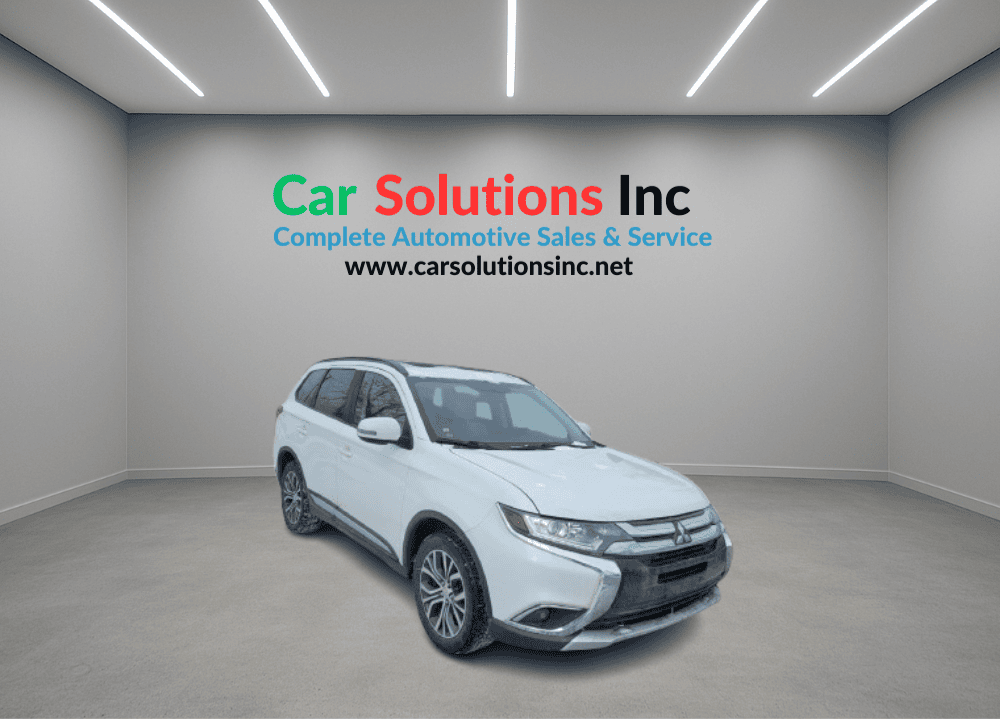 2016 Mitsubishi Outlander - Image 2