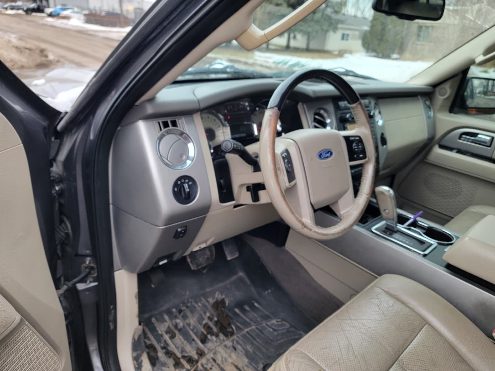 2013 Ford Expedition EL Limited - Image 6